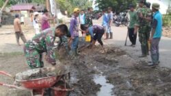 Gotong Royong Warga Desa Pengambau Hulu Bersama TNI Cegah Banjir dan Tingkatkan Kesejahteraan Masyarakat