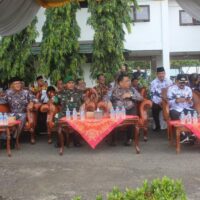 Personel Kodim 1009/Tanah Laut Hadiri Upacara Hari Guru Nasional