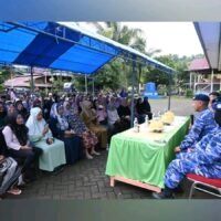 Lanud Sultan Hasanuddin Berikan Bantuan Ratusan Paket Sembako Kepada Masyarakat Takalar