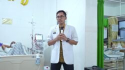 Peringati Hari Ginjal Sedunia, RSUD dr. R. Koesma Tuban, Beri Edukasi dan Tali Asih untuk Pasien Hemodialisa