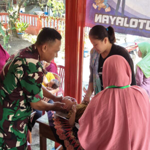 Cegah Kasus Stunting, Babinsa Dampingi Layanan Posyandu Di Jegu Cegah Kasus Stunting, Babinsa Dampingi Layanan Posyandu Di Jegu