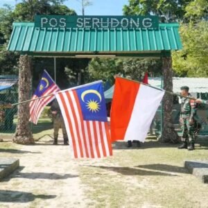 Satgas Yonarmed 11 Kostrad dan Tentara Diraja Malaysia Buka Patroli Terkoordinasi Seri I Tahun 2025 di Perbatasan Serudong