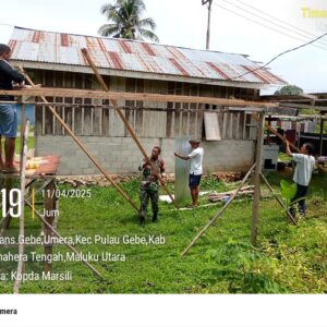 Rehab Rumah Tak Layak Huni Karya Bakti TNI Koramil 1512-03/Gebe tetap Berjalan sesuai sasaran Rehab Rumah Tak Layak Huni Karya Bakti TNI Koramil 1512-03/Gebe tetap Berjalan sesuai sasaran