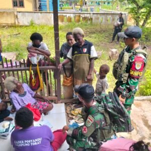Bersama Rakyat, Satgas Yonif 312/KH Wujudkan Generasi Sehat: Kesehatan Warga, Prioritas di Garis Depan