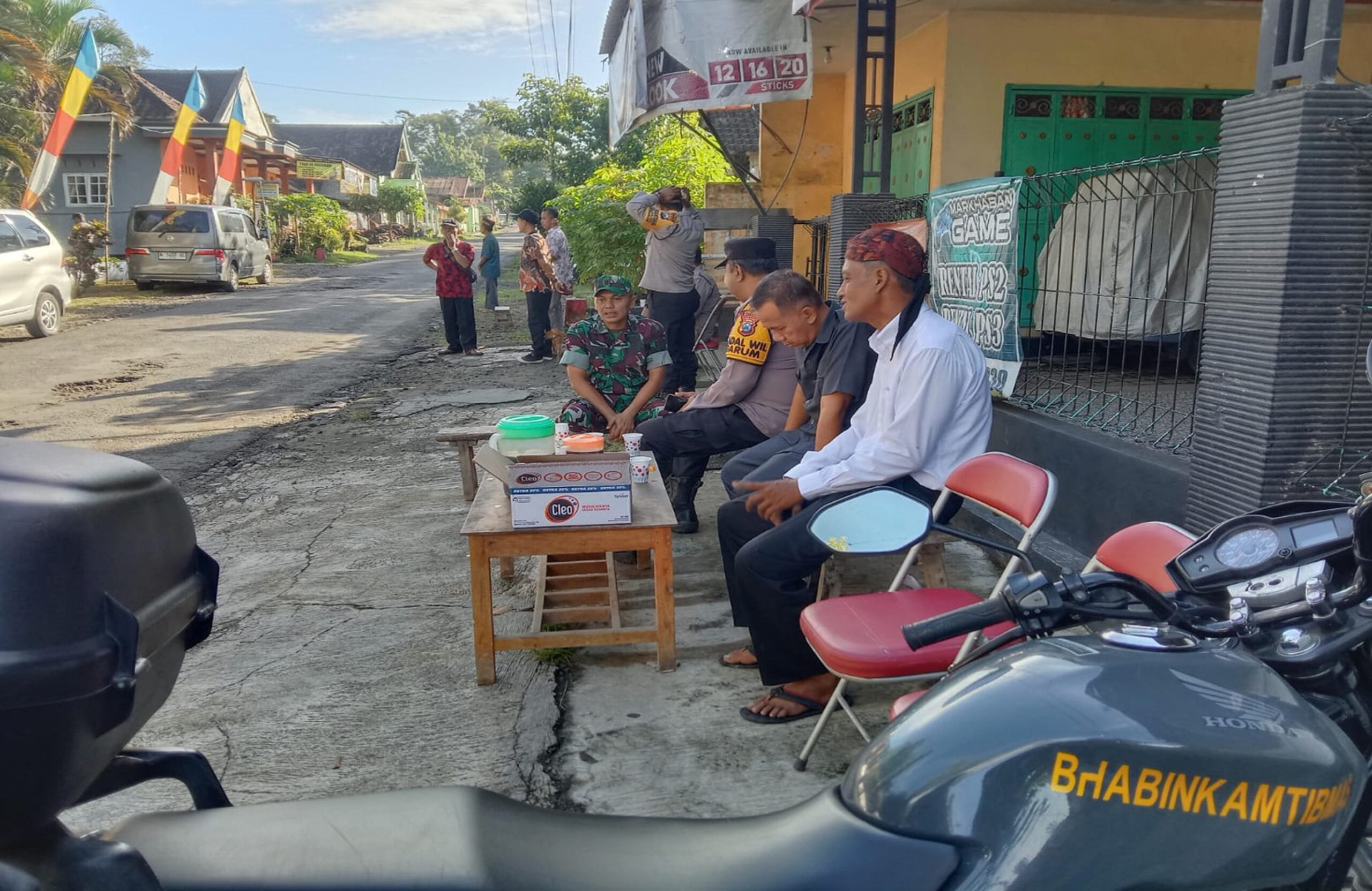 Bersinergi Bersama Tiga Pilar, Forkopimcam Garum Monitoring Kegiatan Ibadah Hari Raya Waisak 2025