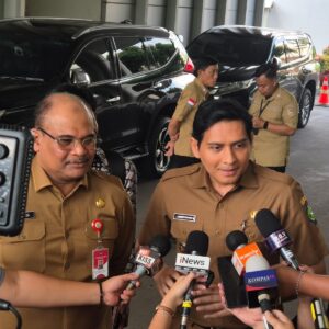 Bupati Indramayu Jalani Hari Pertama Magang di Kantor Kemendagri