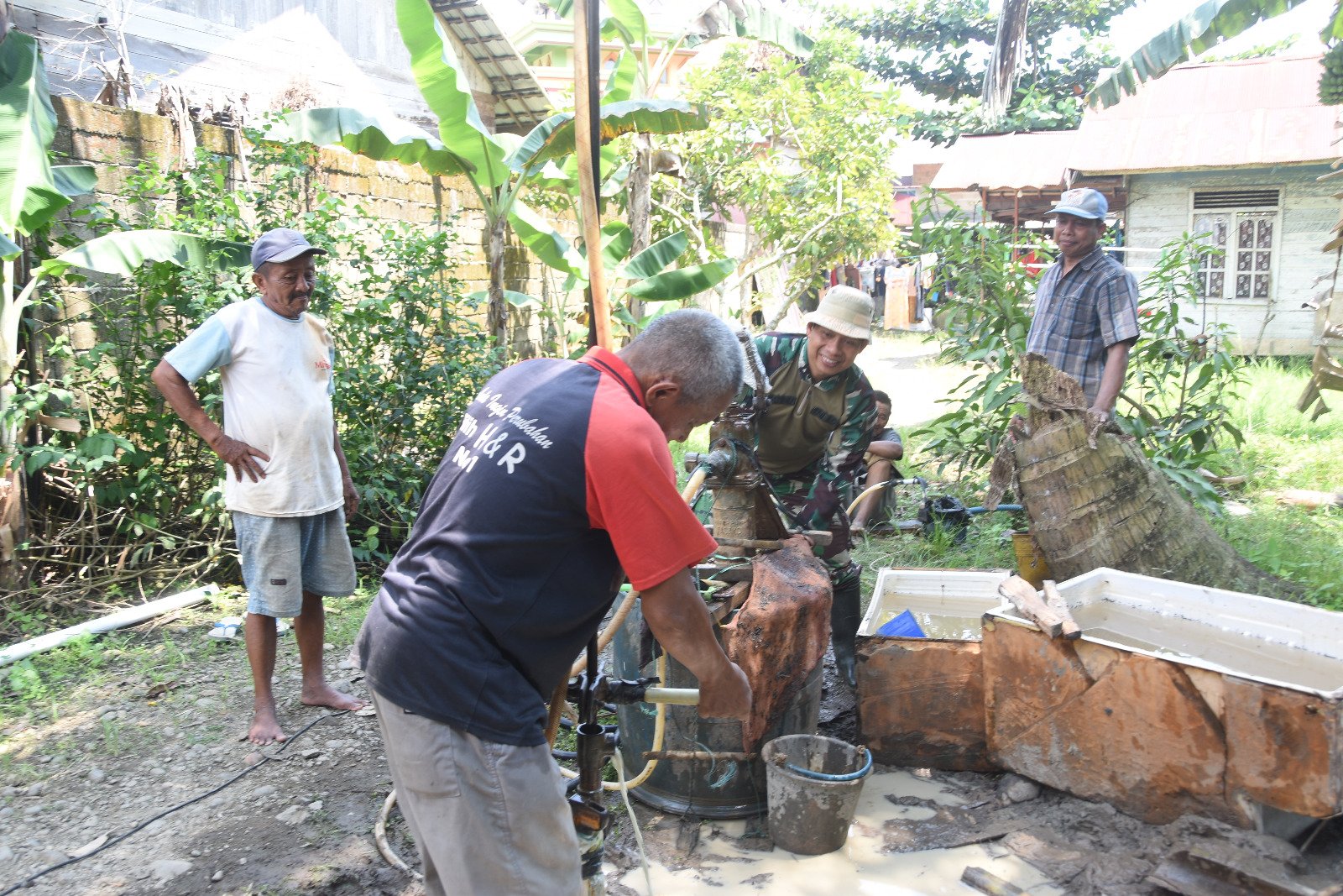 TMMD Kodim 1002/HST Bangun 5 Sumur Bor Program Unggulan KASAD