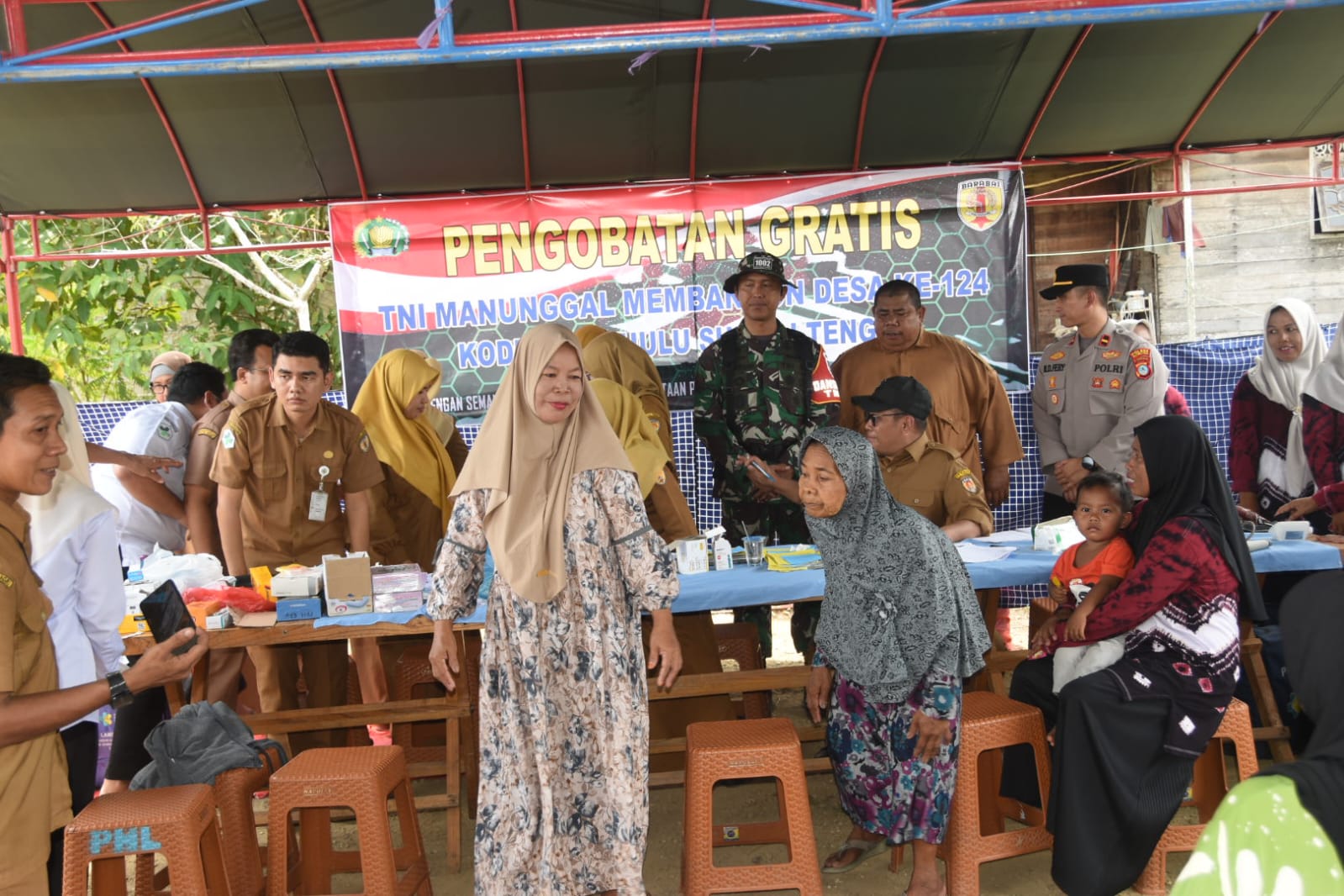 TMMD Kodim 1002/HST Gelar Layanan Kesehatan Gratis di Haruyan