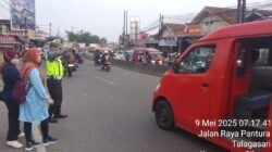 Polsek Cikupa Laksanakan Gatur Lalin Pagi Hari di Depan PT. Cingluh