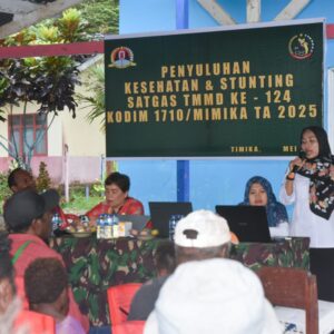 Satgas TMMD Kodim 1710/Mimika Edukasi Masyarakat tentang Kesehatan dan Pencegahan Stunting