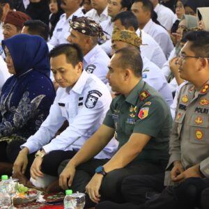 Dandim 0820 Probolinggo dan Forkopimda Ikuti Dialog Pilar Sosial
