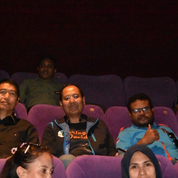 Polda Papua Barat Gelar Nonton Bersama Film “Sayap Sayap Patah 2” Bersama Organisasi Masyarakat di Manokwari