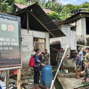 Menyeberangi Lautan, Satgas TMMD Kodim 1501/Ternate Wujudkan Harapan Air Bersih di Desa Guaria