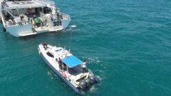 Bakamla RI Evakuasi 14 Korban Kapal Tenggelam di Perairan Utara Berakit