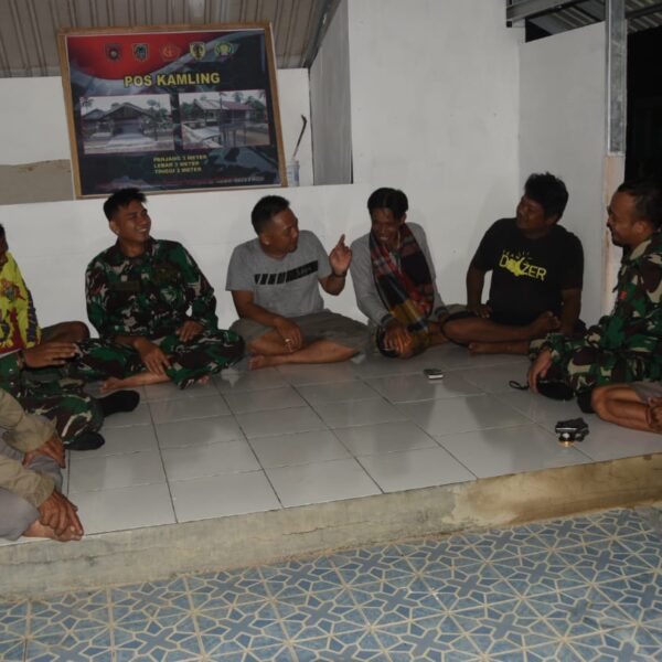 Tumbuhkan Gotong Royong, Satgas TMMD Kodim 1002/HST Ronda Malam