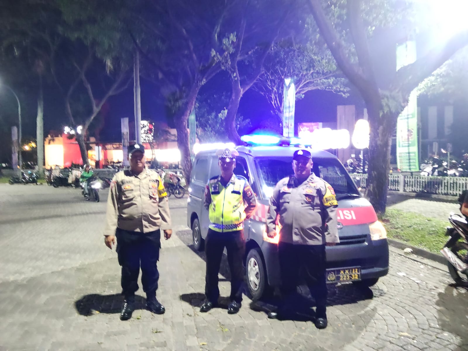 Polsek Cikupa Gelar Patroli Malam dalam Rangka Ops Cipkon, Sasar Titik Rawan Kriminalitas