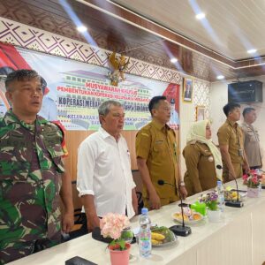 Bripka Ilyas Hadiri Pembentukan Koperasi Merah Putih di Kelurahan Sukamulya