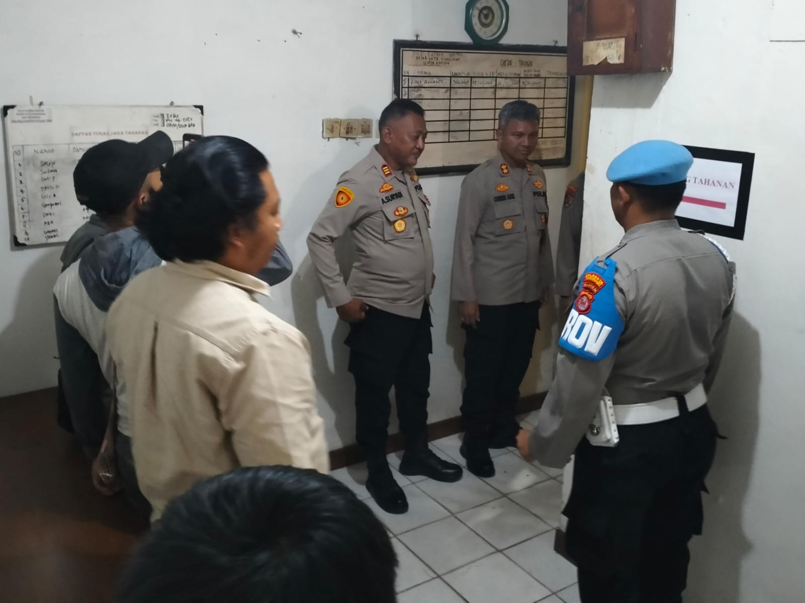 Wakapolresta Tangerang Tinjau Kesiapsiagaan dan Pelayanan Polsek Kresek