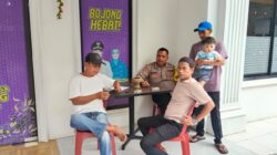 Jalin Komunikasi, Bripka Reza Sambangi Kampung Bojong