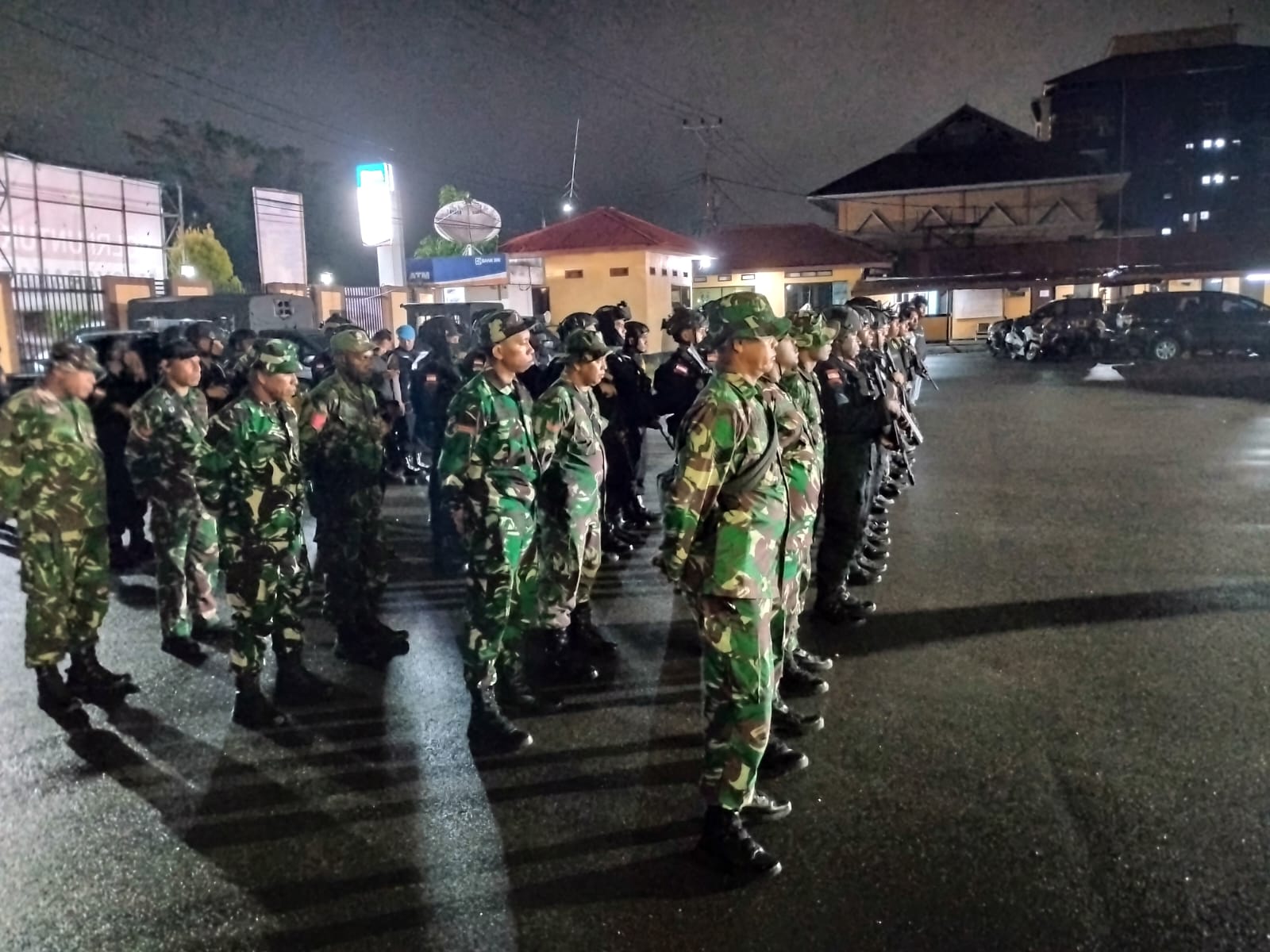Jelang 1 Juli, Kodim 1710/Mimika Dengan Polres Mimika Gelar Patroli Bersama