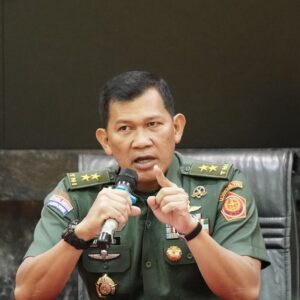 TNI Amankan Penerbangan Pesawat Militer AS di Bandara Internasional Komodo Labuan Bajo TNI Amankan Penerbangan Pesawat Militer AS di Bandara Internasional Komodo Labuan Bajo