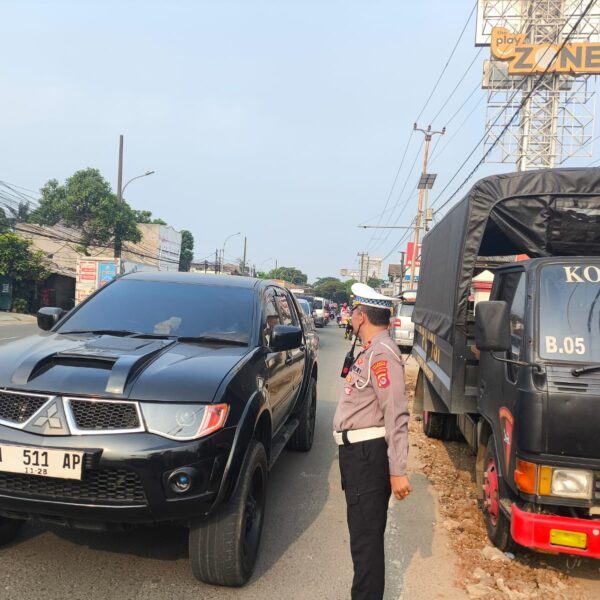 Keberangkatan Warga Baru PSHT Ranting Cikupa ke Padepokan Matagara Berlangsung Aman dan Tertib