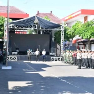 Dandim Ponorogo Hadiri Apel Gelar Pasukan Serentak Operasi Patuh Semeru 2025 di Ponorogo
