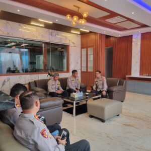 Irwasda Polda Banten dan Kapolresta Tangerang Tinjau Kesiapan Dapur SPPG di PT. Boga Rasa Tama Cikupa Irwasda Polda Banten dan Kapolresta Tangerang Tinjau Kesiapan Dapur SPPG di PT. Boga Rasa Tama Cikupa