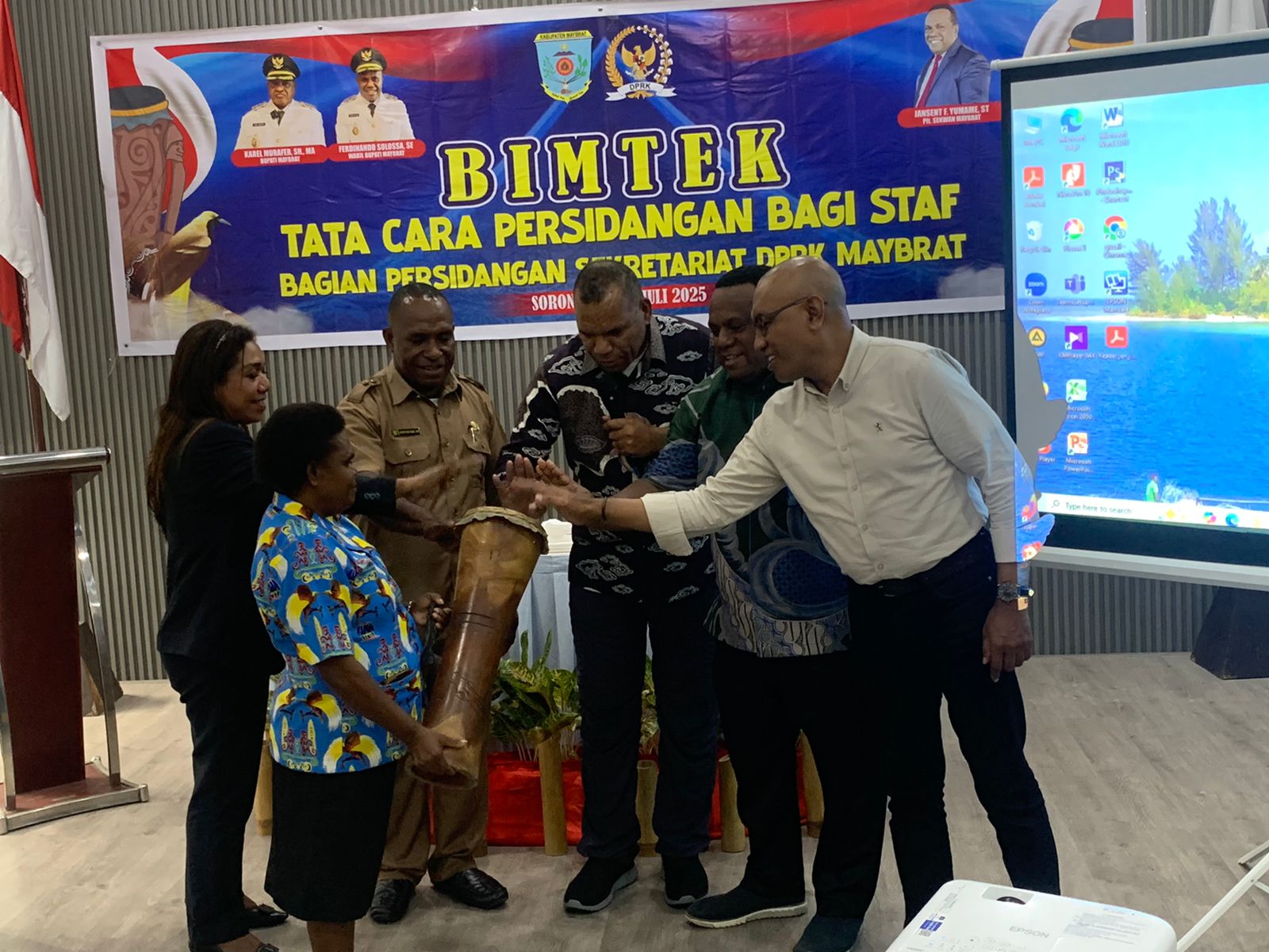 Bimtek Persidangan DPRK Maybrat: Penguatan SDM di Tengah Tantangan Daerah Berkembang