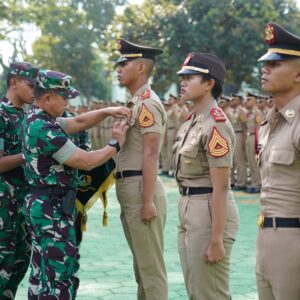 Wagub Akmil Sematkan Brevet dan Lepas Cuti Taruna Kemahiran Menembak dan Tanggung Jawab Tetap Jadi Prioritas Wagub Akmil Sematkan Brevet dan Lepas Cuti Taruna Kemahiran Menembak dan Tanggung Jawab Tetap Jadi Prioritas