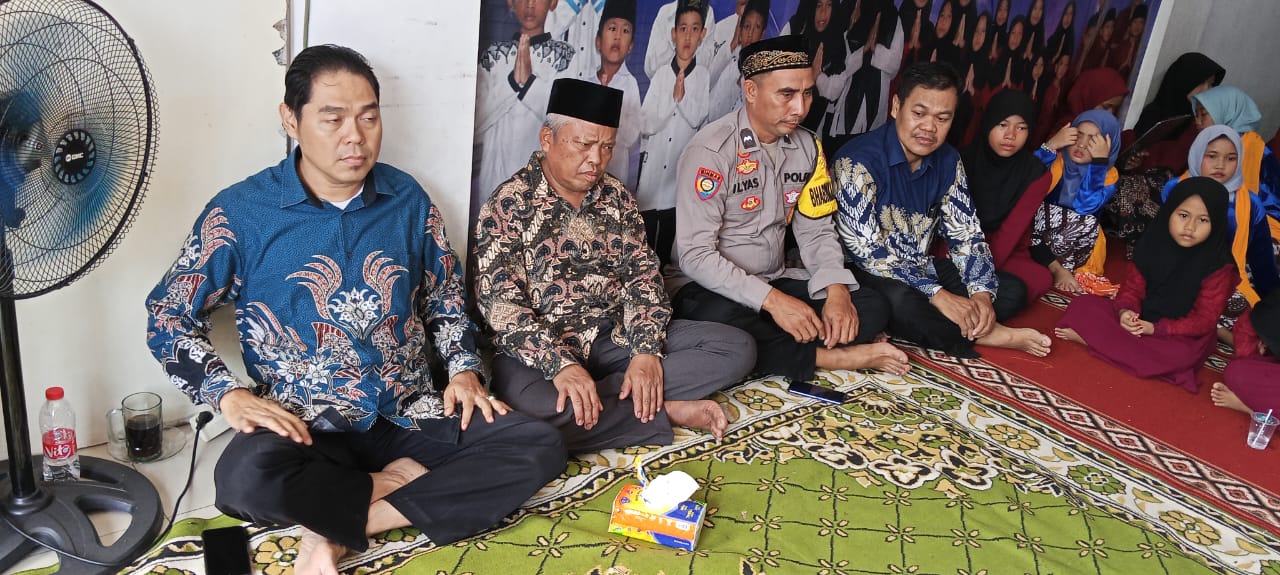 Babinkamtibmas Kelurahan Sukamulya Hadiri Maulid dan Santunan Yatim di Yayasan Perkasa Karunia Luhur