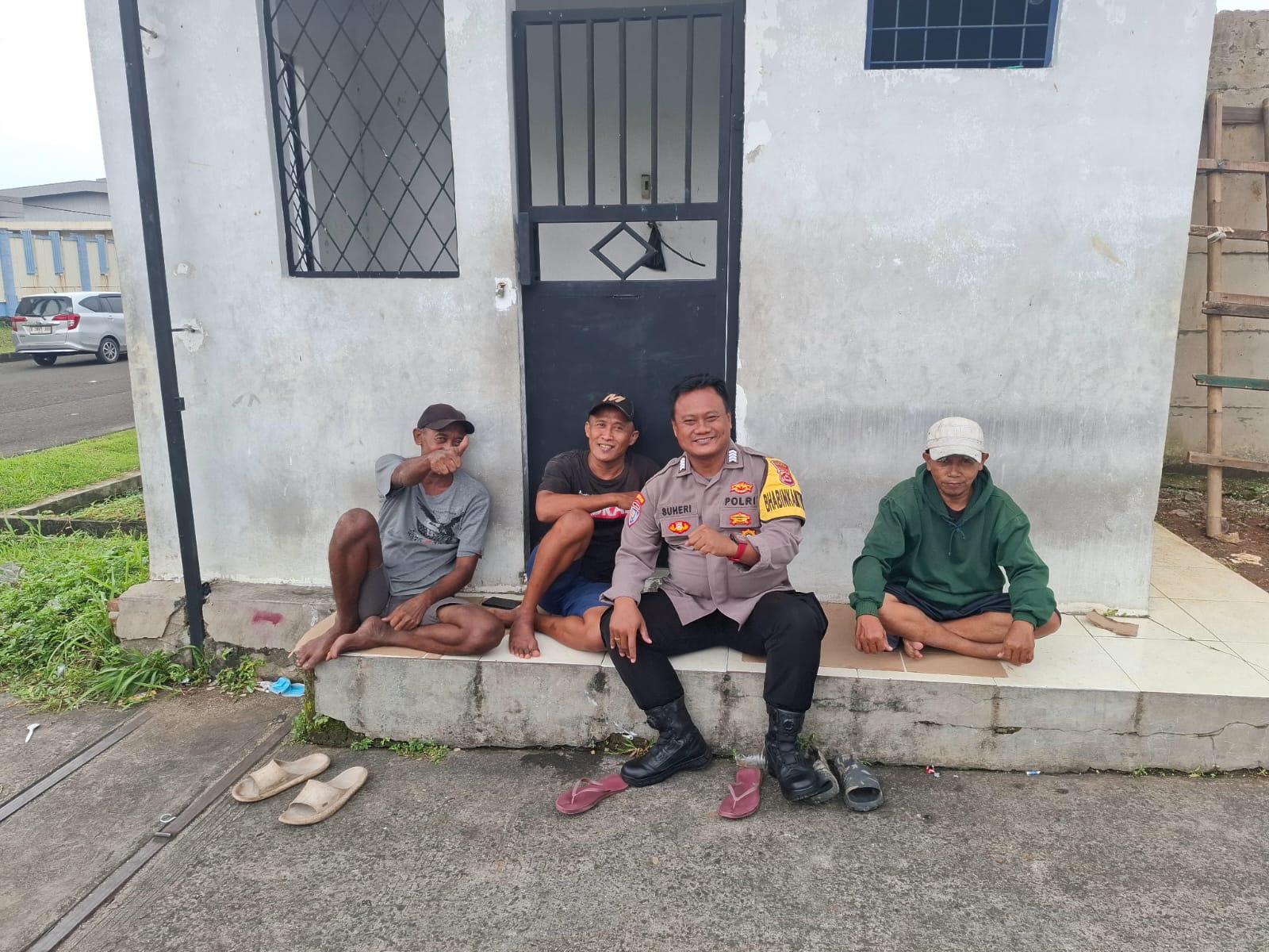 Bhabinkamtibmas Desa Talaga Ajak Warga Pengangguran Bangkit Lewat Program Poliran