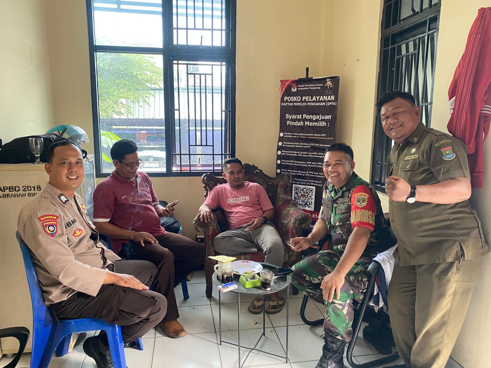 Sambang Humanis Bhabinkamtibmas di Cikupa, Warga Dapat Edukasi Keamanan