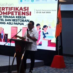 Wagub Ahmad Nausrau Buka Pelatihan Sertifikasi: 30 Anak Asli Papua Disiapkan Jadi SDM Unggul Pariwisata PBD