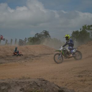 Kejurnas Motor Cross MX 2025 Seri Kedua Digelar di Sirkuit Lanud Sultan Hasanuddin Malimpung Pinrang Kejurnas Motor Cross MX 2025 Seri Kedua Digelar di Sirkuit Lanud Sultan Hasanuddin Malimpung Pinrang