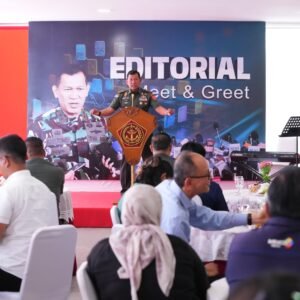 Editorial Meet and Greet Puspen TNI Bersama Media