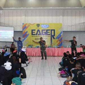 Personel Lanud Sultan Hasanuddin Berikan Pendidikan Karakter Kepada Siswa SMK Darussalam