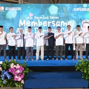 Keluarga Besar Lanud Sultan Hasanuddin Ikuti Ceramah Parenting Series di Skadron Udara 5