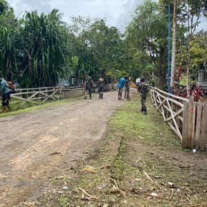 Peduli Lingkungan, Satgas Yonif 312/KH Turun Tangan di Rawabiru