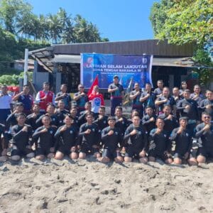 Bakamla RI Zona Tengah Buka Latihan Selam Lanjutan di Pantai Bulo