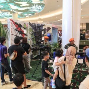 Meriahkan HUT Ke-80 Republik Indonesia, Lanud Sultan Hasanuddin Gelar Pameran Alpalhankam di Trans Studio Mall