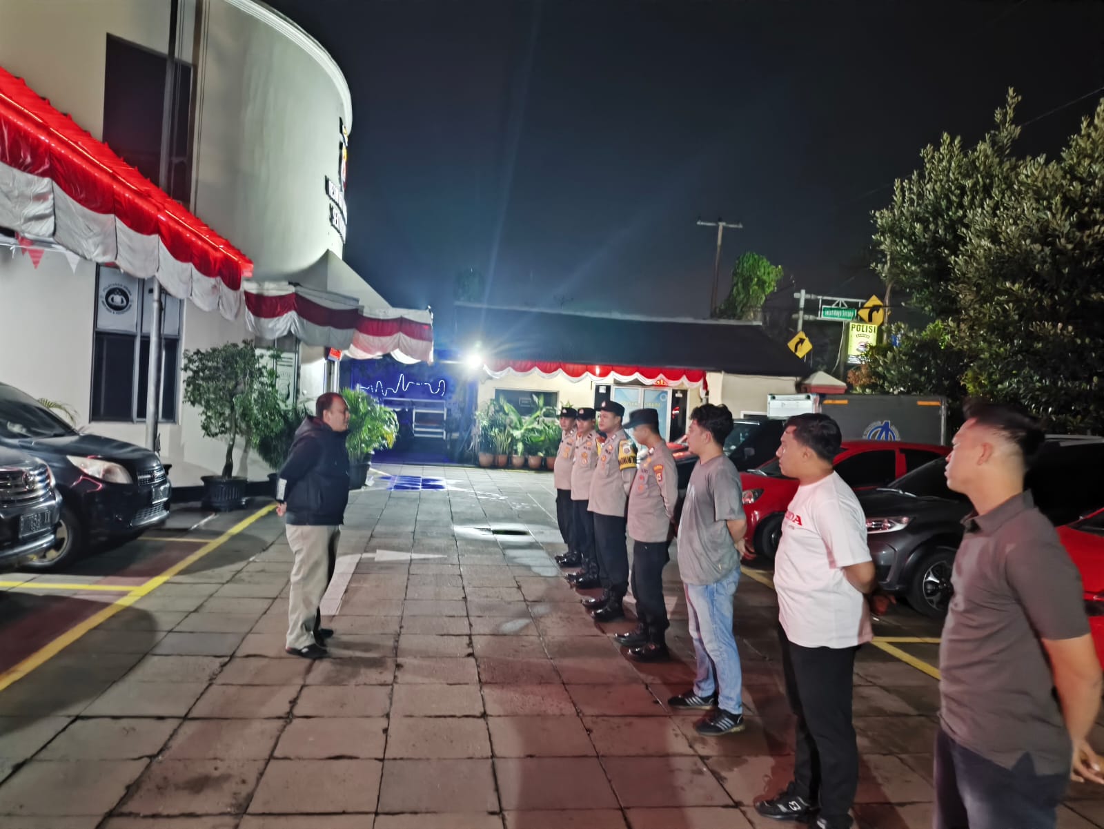 Polsek Cikupa Gelar Apel Ops Cipkon dan Patroli Malam