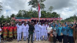 Satgas Pamtas kewilayahan RI-PNG Yonif 410/Alugoro Bersama Masyarakat Distrik Meyado, Kab. Bintuni, Papua Barat Melaksanakan Upacara HUT RI Ke 80