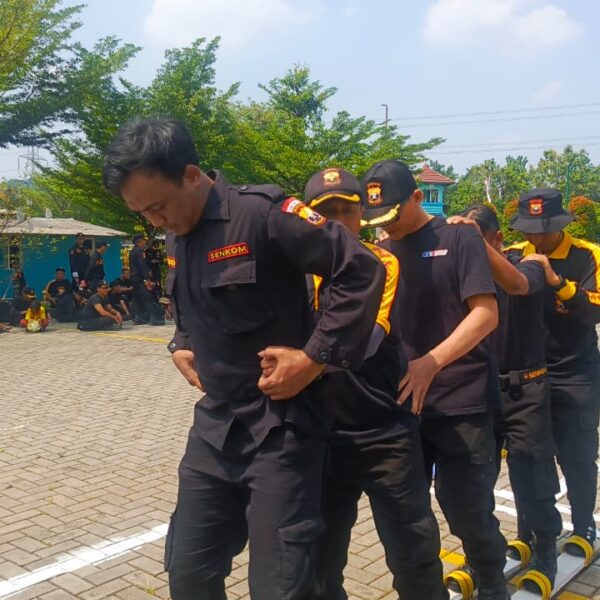 Senkom Mitra Polri Kabupaten Tangerang Ikuti Upacara dan Perlombaan HUT RI ke-80 di Pusdiklat Sawangan