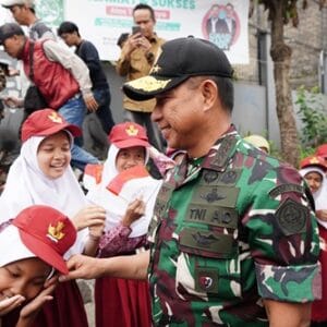 TNI Kawal Penuh Program Makan Bergizi Gratis untuk Anak Bangsa