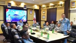 Kepala Bakamla RI Beri Pengarahan kepada Personel Zona Tengah di Manado