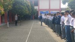 Aipda Didi MS Jadi Pembina Upacara di SMK Wipama, Sampaikan Pesan Kamtibmas kepada Pelajar