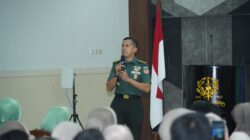 Gubernur Akademi Militer Beri Pengarahan Bintal Terpadu Bahas Dampak Smartphone, Judol, dan Pinjol