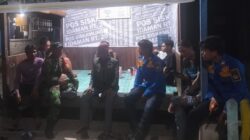 Kebersamaan Babinsa Dan Masyarakat Dalam Menciptakan Lingkungan Yang Aman Saat Malam