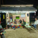 Wujudkan Kemanunggalan TNI Dan Rakyat, Babinsa Bersama Warga Kompak Jaga Kamtibmas Dengan Melakukan Pos Ronda